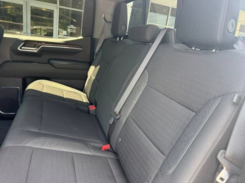 Certified 2024 GMC Sierra 1500 SLE w/ Preferred Package AWD/4WD image 26