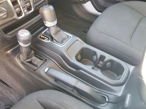 Used 2023 Jeep Wrangler Willys image 21