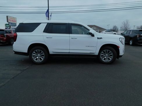 Used 2023 GMC Yukon Denali image 6