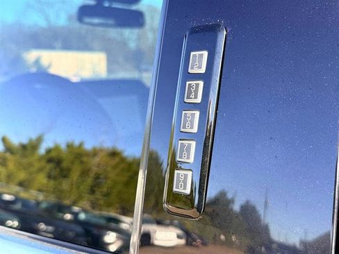 Used 2022 Ford F150 Lariat w/ Equipment Group 502A High image 61