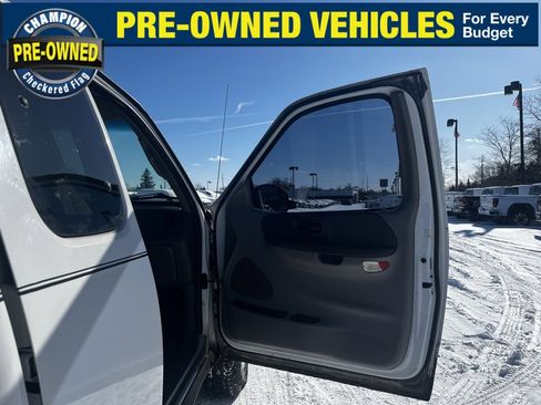 Used 1999 Ford F150 XLT image 34