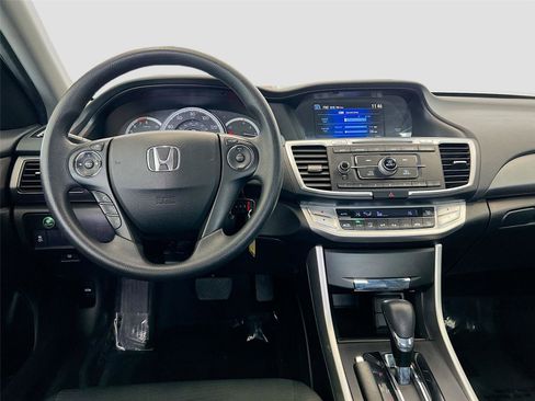 Used 2015 Honda Accord LX image 2