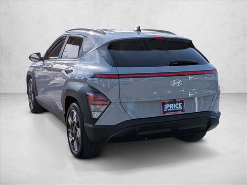 Used 2024 Hyundai Kona SEL FWD image 7