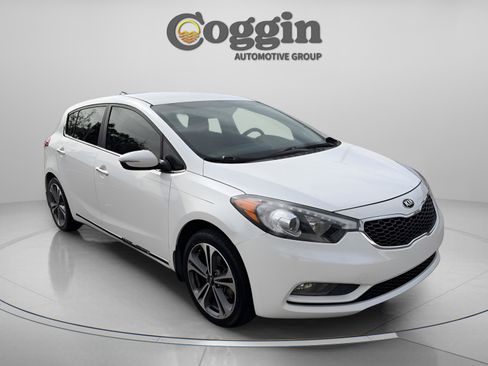 Used 2016 Kia Forte EX image 7