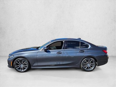 Used 2019 BMW 330i Sedan w/ Driving Assistance Package image 9