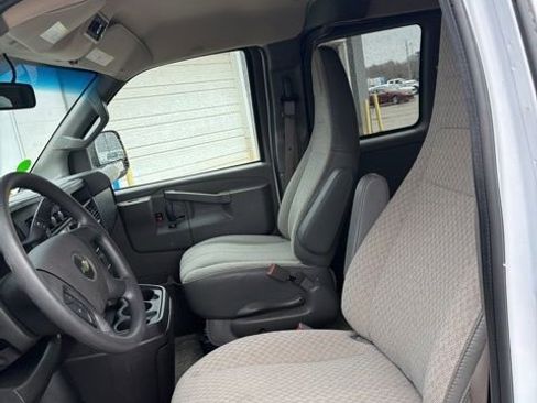 Used 2023 Chevrolet Express 3500 LS image 7