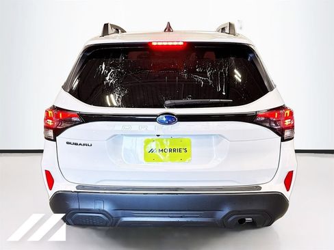 Used 2026 Subaru Forester Premium AWD/4WD image 6