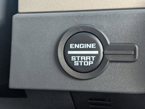 New 2025 Ford Bronco Outer Banks image 25