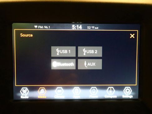 Used 2019 Jeep Compass Latitude w/ Safety & Security Group image 29