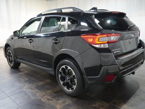Used 2023 Subaru Crosstrek 2.0i Premium image 8
