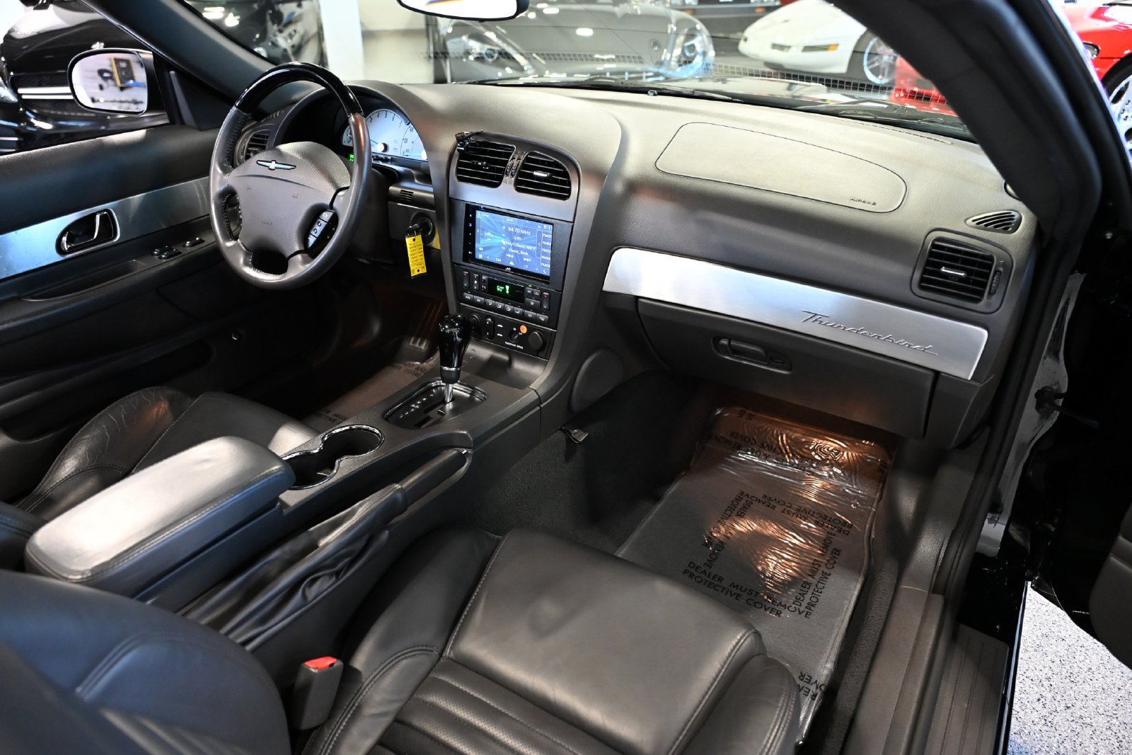 Used 2002 Ford Thunderbird RWD image 32