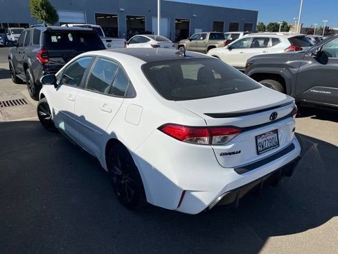 Used 2026 Toyota Corolla SE w/ SE Package FWD image 4