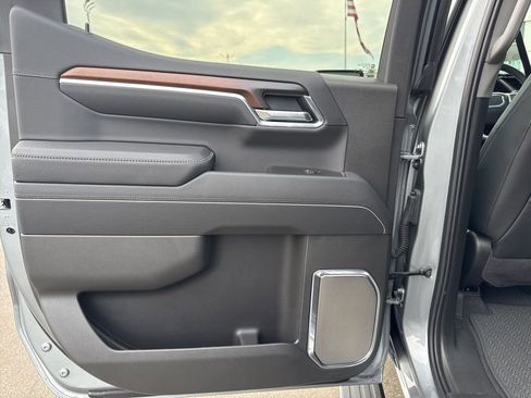 Used 2026 GMC Sierra 1500 Denali w/ Denali Reserve Package AWD/4WD image 30