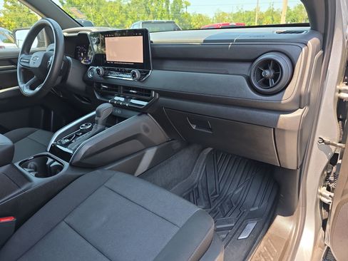 Certified 2024 Chevrolet Colorado Trail Boss w/ Advanced Trailering Package image 12