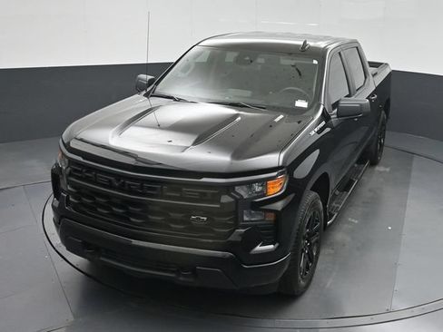 Used 2025 Chevrolet Silverado 1500 Custom AWD/4WD image 41