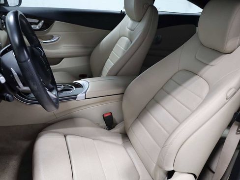 Used 2018 Mercedes-Benz C 300 Coupe image 5