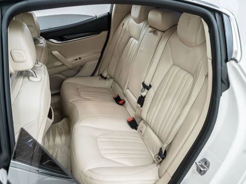 Used 2015 Maserati Ghibli S Q4 image 20