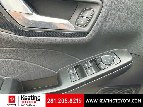 Used 2025 Ford Escape ST-Line Select AWD/4WD image 11