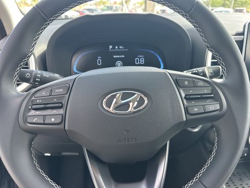 New 2026 Hyundai Venue SEL image 17