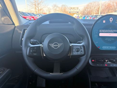 Used 2025 MINI Cooper Countryman S w/ Comfort Package Max image 31