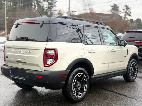 Used 2025 Ford Bronco Sport Outer Banks w/ Outer Banks Tech Package+ image 6