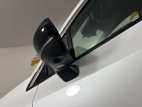 New 2026 Nissan Murano SL image 13