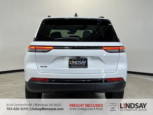 New 2025 Jeep Grand Cherokee Altitude image 6