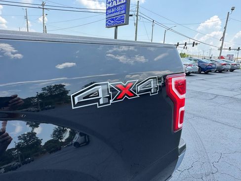 Used 2018 Ford F150 XLT w/ Equipment Group 302A Luxury AWD/4WD image 8