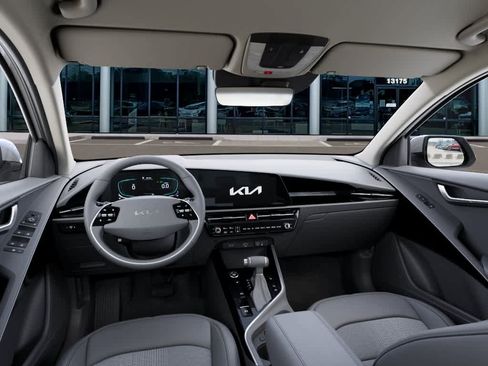 New 2026 Kia Niro EX FWD image 14