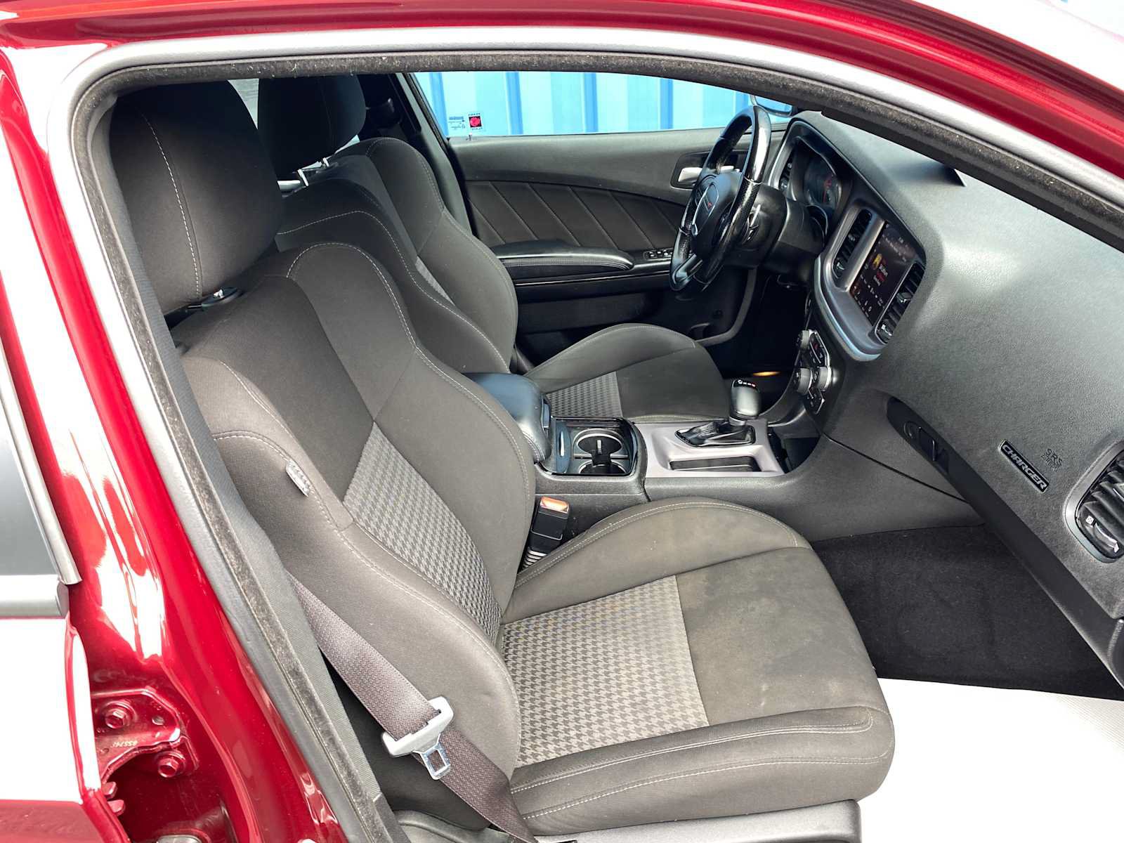 Used 2022 Dodge Charger GT w/ Blacktop Package RWD image 29