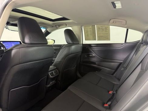 Used 2023 Lexus ES 350 w/ Premium Package FWD image 21