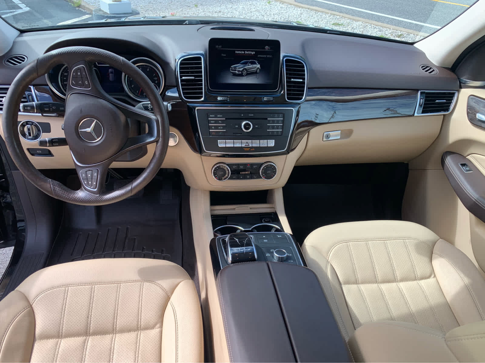 Used 2018 Mercedes-Benz GLE 350 4MATIC image 10