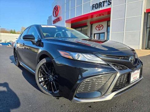 Certified 2023 Toyota Camry XSE image 1