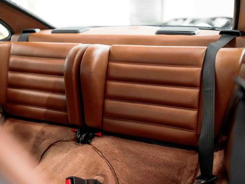 Used 1989 Porsche 911 Carrera RWD image 41