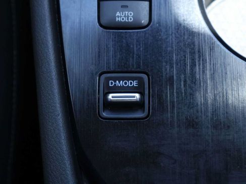 Used 2021 Nissan Rogue SV FWD image 26