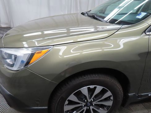 Used 2017 Subaru Outback 2.5i Limited AWD/4WD image 38