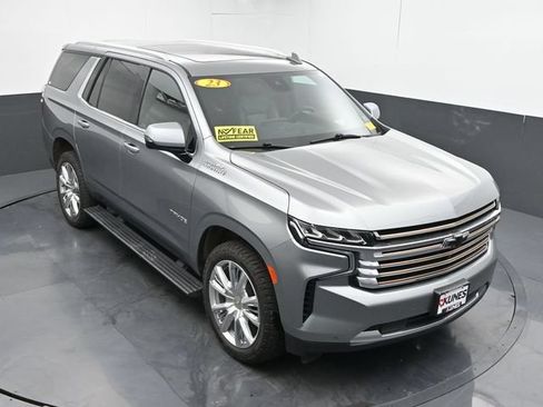 Used 2023 Chevrolet Tahoe High Country w/ Premium Package 2 AWD/4WD image 16