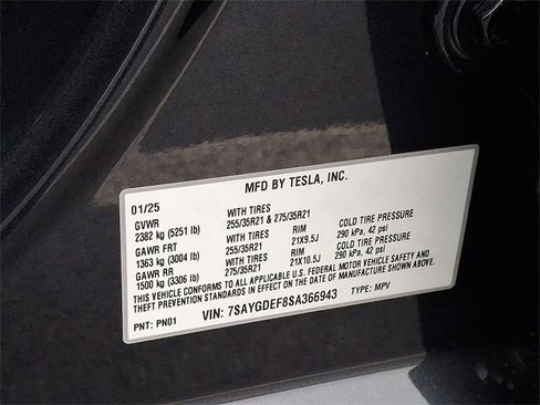Used 2025 Tesla Model Y Performance image 25