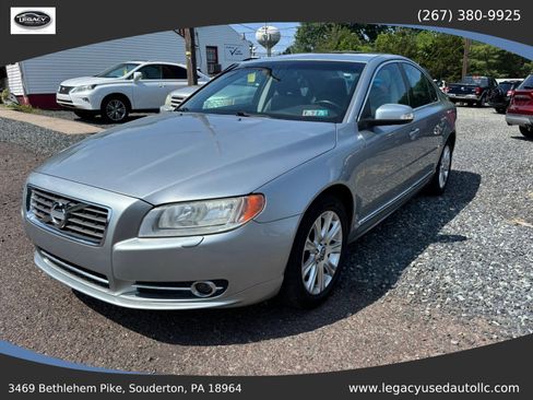 Used 2011 Volvo S80 3.2 w/ Climate Pkg FWD image 2
