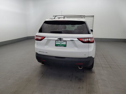 Used 2018 Chevrolet Traverse LT AWD/4WD image 7