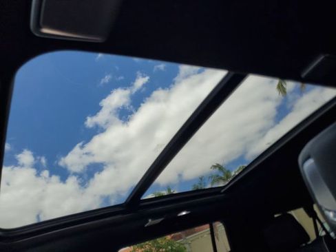 Certified 2024 Cadillac Escalade ESV Sport Platinum w/ LPO, ONYX Package image 22