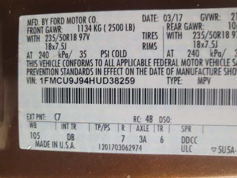 Used 2017 Ford Escape Titanium image 33