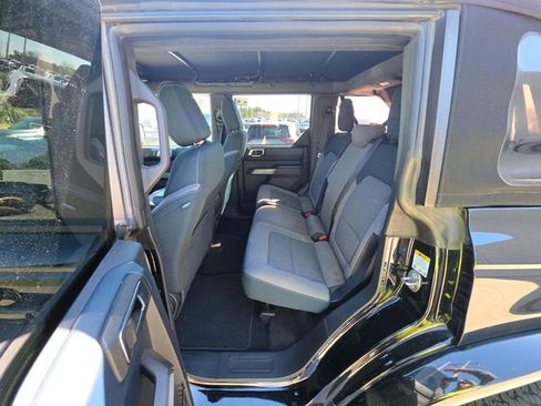 Used 2022 Ford Bronco Outer Banks AWD/4WD image 7