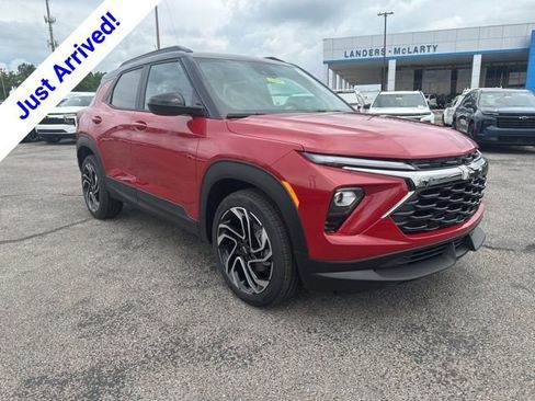 New 2026 Chevrolet TrailBlazer RS w/ Convenience Package FWD image 1