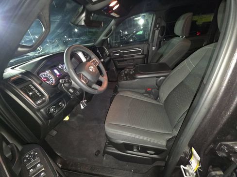 Used 2026 RAM 2500 Big Horn AWD/4WD image 8