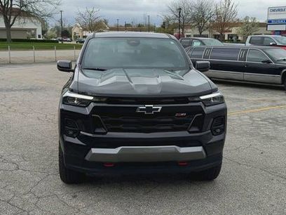 Used 2023 Chevrolet Colorado Z71 w/ Z71 Convenience Package 2