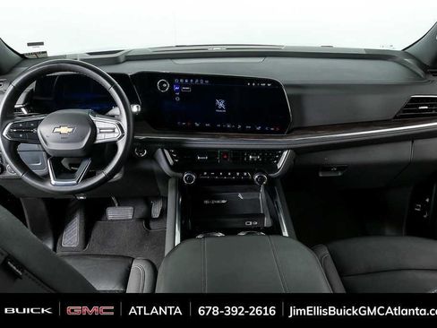 Used 2025 Chevrolet Tahoe LT AWD/4WD image 18