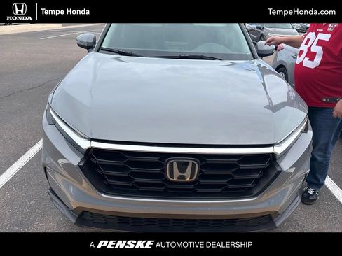 Certified 2024 Honda CR-V LX image 1