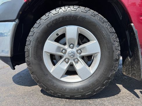 Used 2014 RAM 1500 ST w/ SXT Appearance Group AWD/4WD image 13