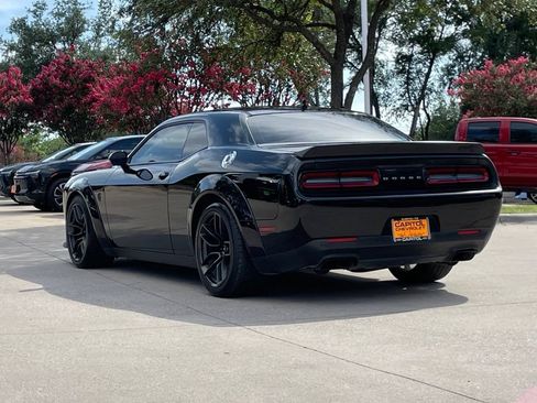 Used 2023 Dodge Challenger SRT Hellcat RWD image 4